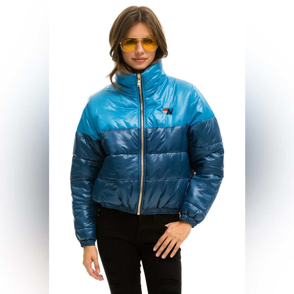 AVIATOR NATION COLOR BLOCK HALF AND HALF APRES PUFFER JACKET OCEAN GLOSSY SMALL